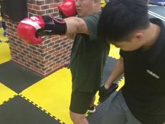 -拳盛时代拳击俱乐部(北京路店)