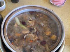 乌鸡野生菌汤-东巴谷野生菌火锅餐厅