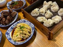 -张家巷美食(南浔店)