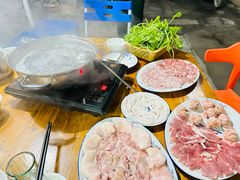 -华哥新鲜猪精品美食