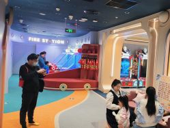 -奈尔宝家庭中心·亲子餐厅(北京东坝万达店)