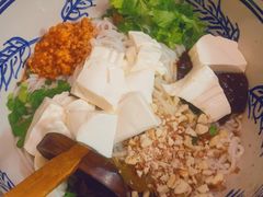 豆花米线-蜗牛小馆醉乡民谣云南菜(惠新西里店)