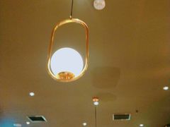 -POKEE VIA&Brunch·维娅(重庆来福士店)