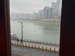 -小天鹅火锅·一线江景洪鼎旗舰店(洪崖洞店)