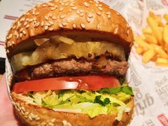 -The Habit Burger Grill 哈比特汉堡(复兴soho店)