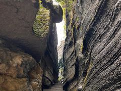 -梭布垭石林景区