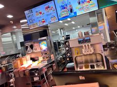 -麦当劳(中二横路店)