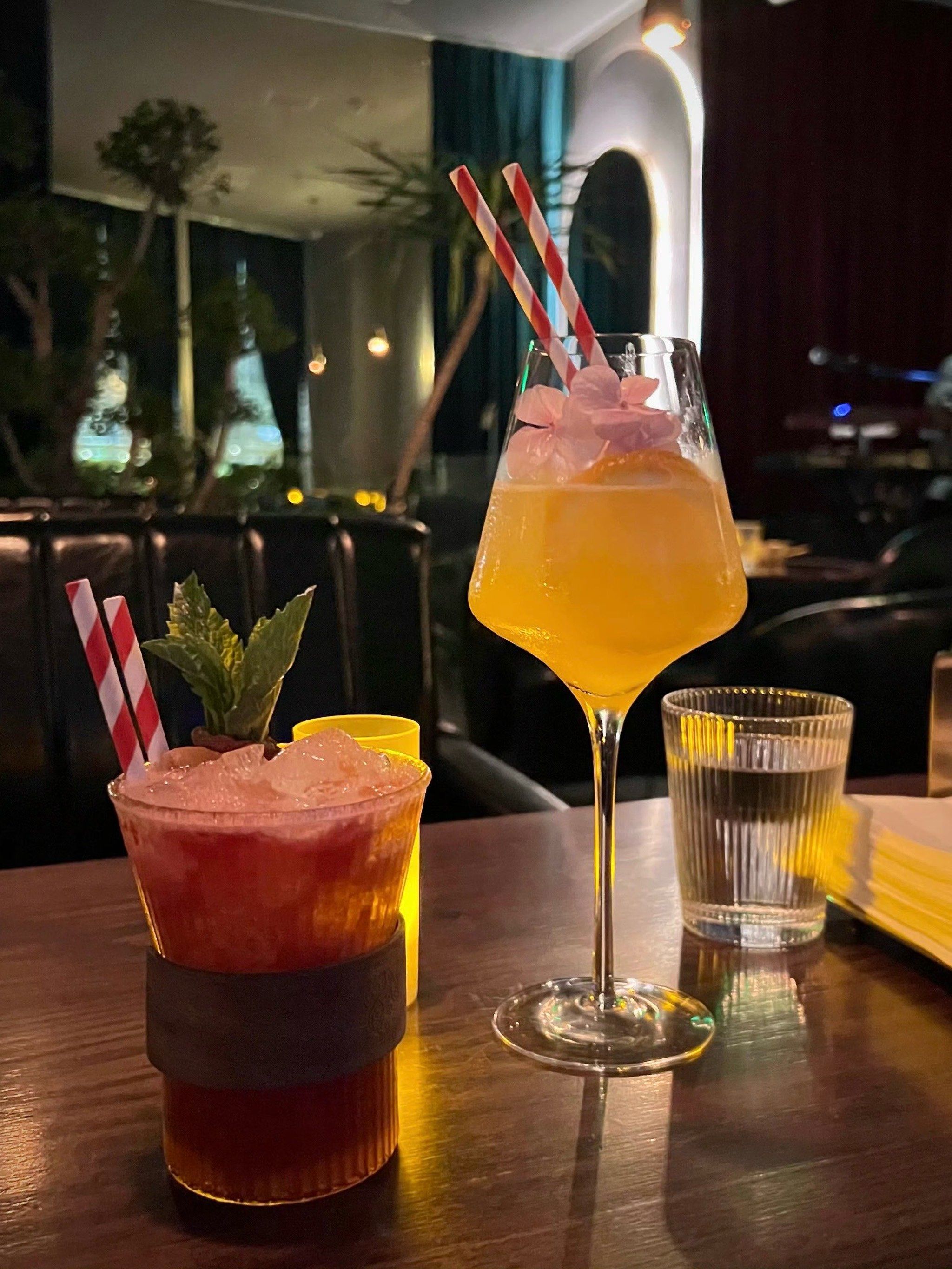 杭州这家天台氛围小酒吧🍸鸡尾酒颜值巅峰‼️