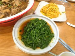 -品鲜村农家菜·阳澄湖大闸蟹(总店)
