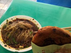 -甘记肥肠粉(马鞍北路店)