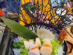 -湊湊火锅·茶憩(杭州湖滨银泰in77店)