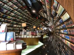 -钟书阁(珍园店)