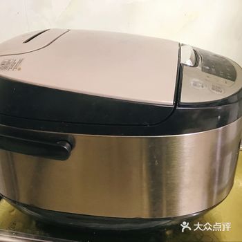 那妈妈拿去蒸过鸡肉，很软！推荐！