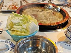 -牛得很·鲜牦牛肉烧烤·牛羊肉菌汤锅(康定店)