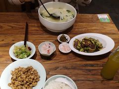 -茶花妹子云南餐厅(传媒大学店)