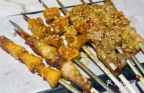 Charcoal-Grilled Pork Ribs