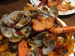 -亚马逊环球美食百汇(新城吾悦广场店)