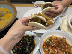 -饭橘汉江码头·乡野土菜馆(静安路店)