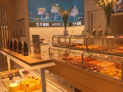 面包甜点陈列柜-好利来(马家堡店)