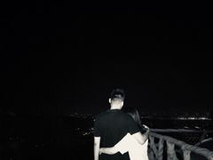 -鬼笑石后山停车场