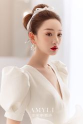 -艾米丽婚纱礼服