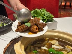 -天宜隆蘑菇宴火锅(石景山旗舰店)