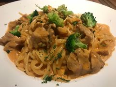 -玛格萝妮(汇智国际商业中心店)