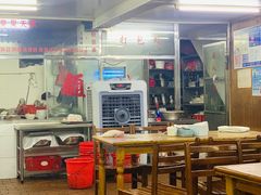 大堂-东兴牛肉店(庄府巷店)