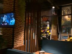 -壕吃时代(伟业广场斜对面)