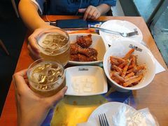 -Pelicana百利家炸鸡(江南西名店城店)