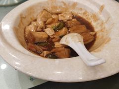 冬菇火腩焖山水豆腐-美极鲜食坊(宝安南路店)