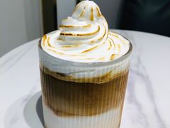 -Fridi Patisserie Cafe