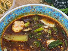 微辣麻辣烫-周氏砂锅米线