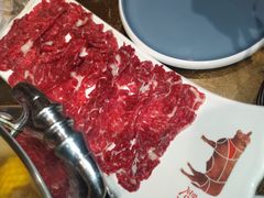 -左庭右院鲜牛肉火锅(金山万达店)