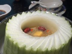 -得意咚瓜·顺德鱼生·冬瓜火锅(深圳首店)