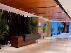 -上海龙之梦万丽酒店