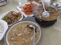 -鹤乡东北菜(崮山路店)