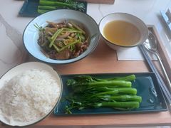 -J cafe 朝夕餐厅