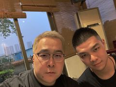 -壹零贰小馆(桂城石啃店)