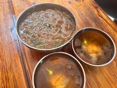 -正宗杨记普洱酸醋米线(总店)