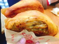 -青石桥老瓦房肥肠粉总店(青石桥总店)