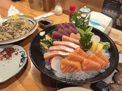 -晶吉·居酒屋·日本料理·烧鸟(中山区民主广场经典生活店)