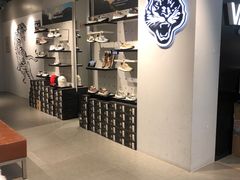 -法雅体育工厂店(皂君庙路店)