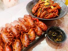 -肥肥虾庄·金牌油焖大虾(汉口城市广场店)