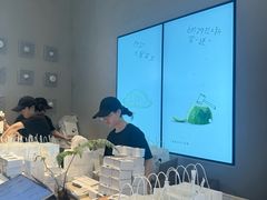 -吾悦广场(南京鼓楼店)