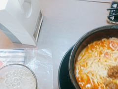 -灵芝妹子海鲜米线(瓦房店新玛特店)