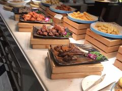 -诱货海鲜自助火锅(爱琴海购物公园东百店)