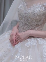 -南京宝娜嫁衣婚纱礼服馆(中央路店)