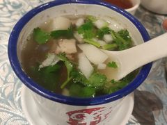 特色缸缸肉-巴扎美食·新疆菜·西域歌舞表演餐厅(新疆大厦店)