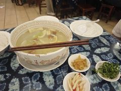 -桥香园云南过桥米线(金马碧鸡店)